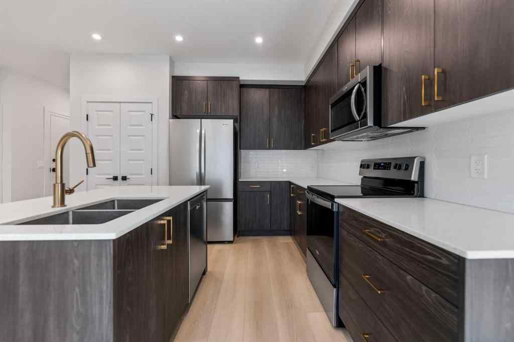 MLS® A2256638 - 245 Waterford Heath  in Waterford Chestermere, Residential