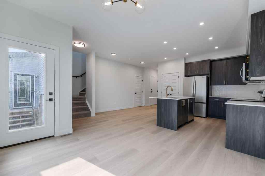 MLS® A2256638 - 245 Waterford Heath  in Waterford Chestermere, Residential