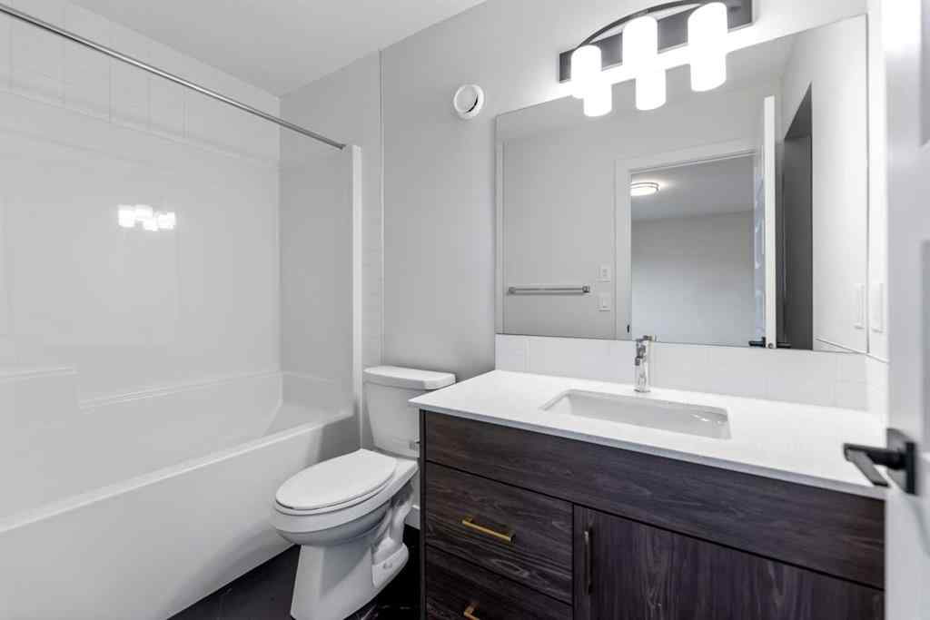 MLS® A2256638 - 245 Waterford Heath  in Waterford Chestermere, Residential