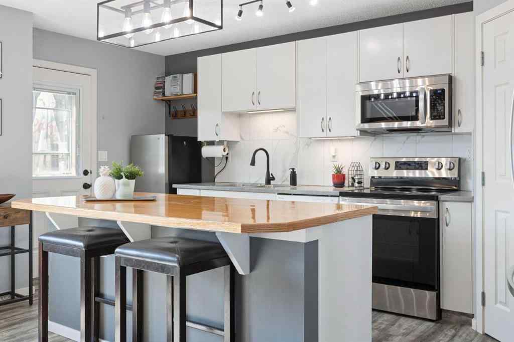 MLS® A2256640 - 186 Citadel Acres Close NW in Citadel Calgary, Residential