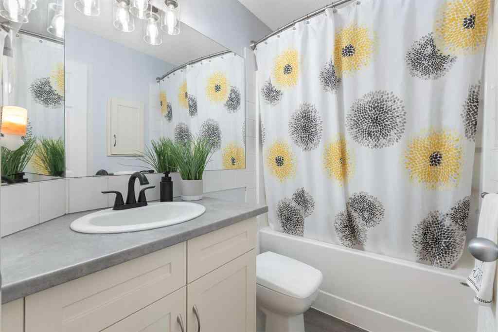 MLS® A2256640 - 186 Citadel Acres Close NW in Citadel Calgary, Residential