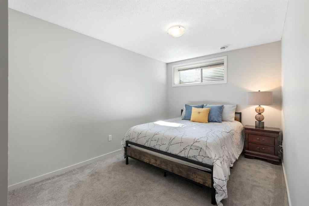 MLS® A2256640 - 186 Citadel Acres Close NW in Citadel Calgary, Residential
