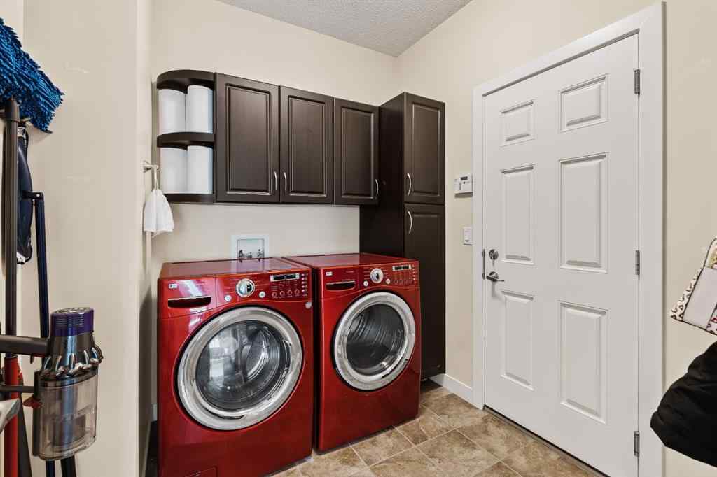 MLS® A2256642 - 82 Brightonwoods Green SE in New Brighton Calgary, Residential