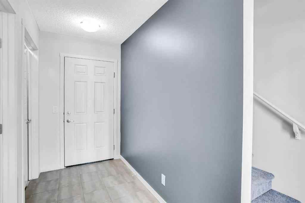 MLS® A2256643 - 410 Nolanlake Villas NW in Nolan Hill Calgary, Residential
