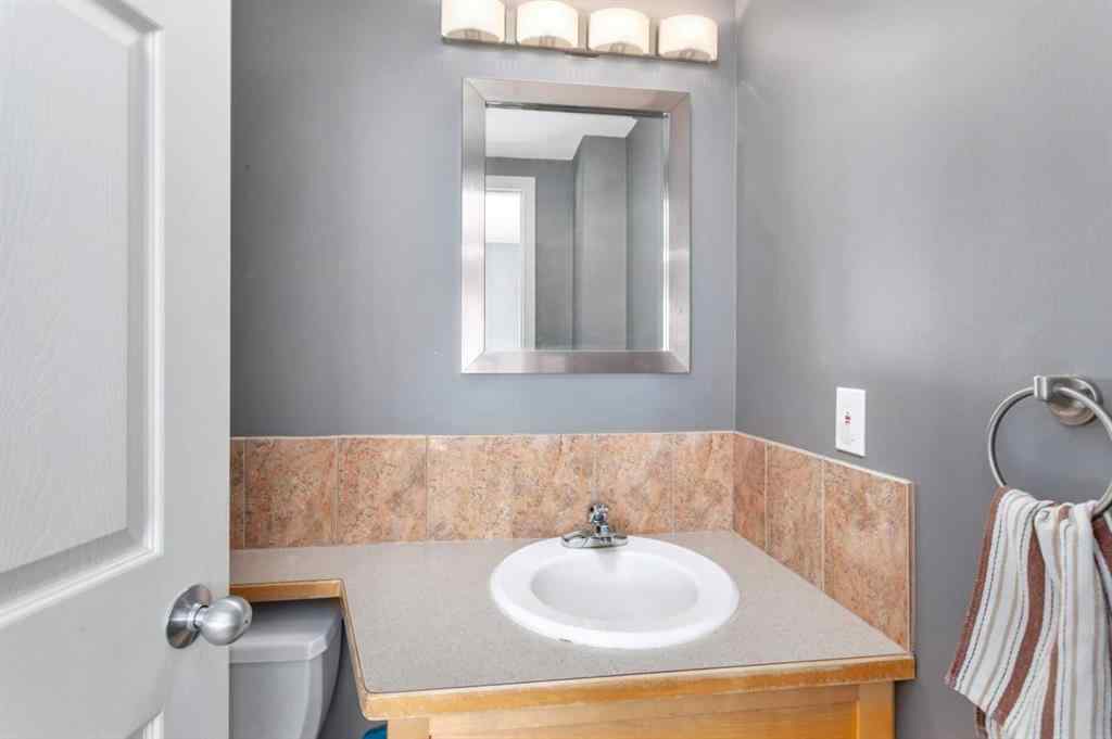 MLS® A2256644 - 6516 58 Street  in NONE Rocky Mountain House, Residential