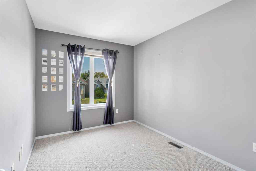 MLS® A2256644 - 6516 58 Street  in NONE Rocky Mountain House, Residential