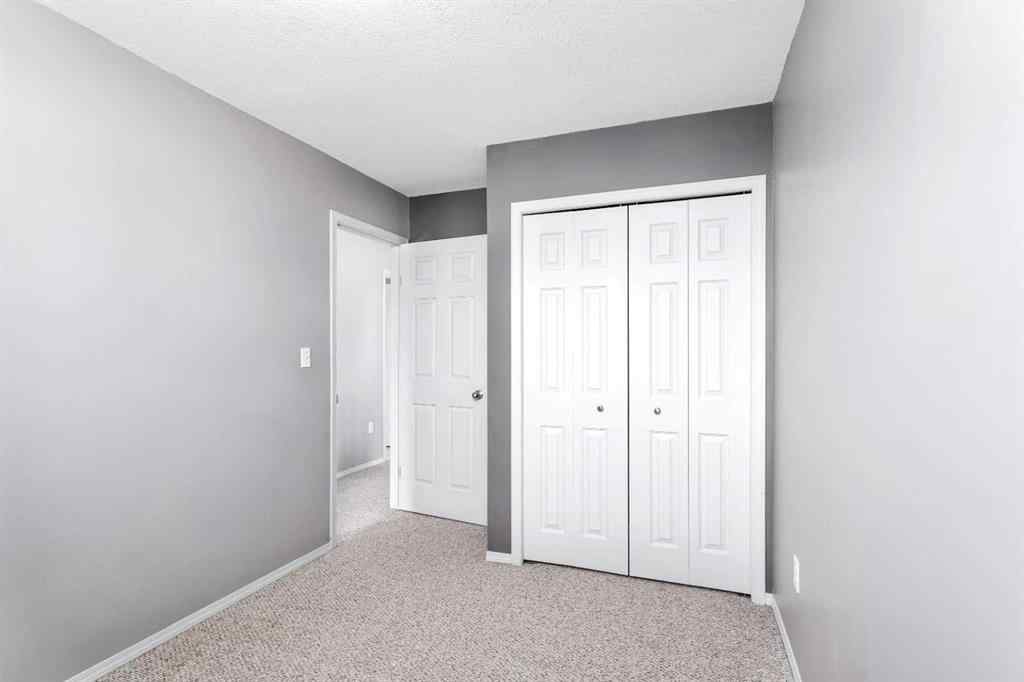 MLS® A2256644 - 6516 58 Street  in NONE Rocky Mountain House, Residential