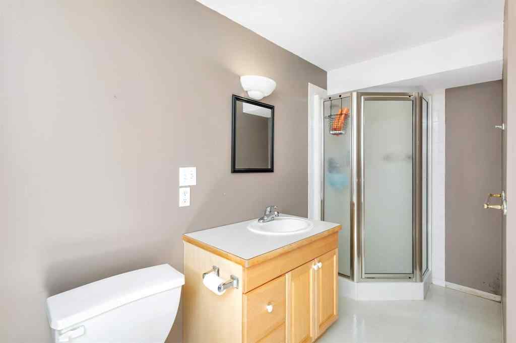 MLS® A2256644 - 6516 58 Street  in NONE Rocky Mountain House, Residential