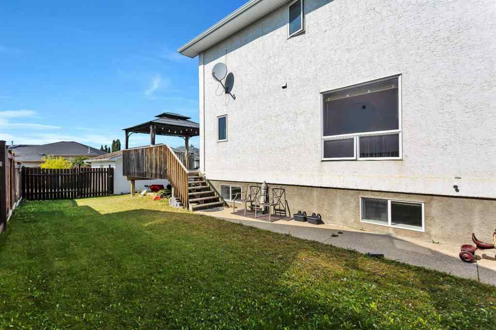 MLS® A2256644 - 6516 58 Street  in NONE Rocky Mountain House, Residential