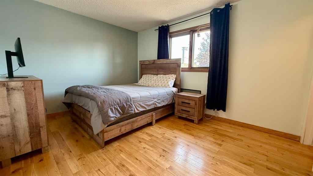 MLS® A2256645 - 313 3 Avenue W in Hanna Hanna, Residential