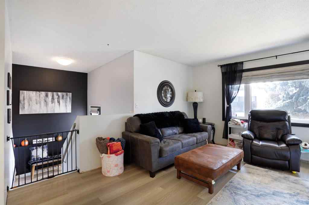 MLS® A2256648 - Unit #A 1008 2 Avenue W in West End Brooks, Residential