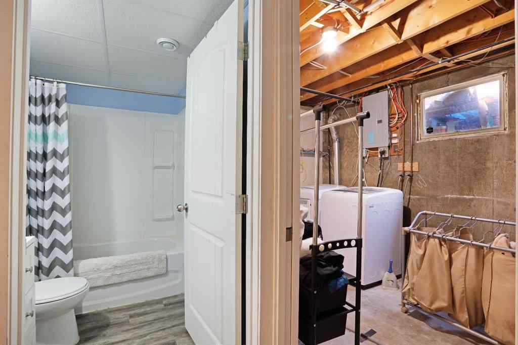 MLS® A2256648 - Unit #A 1008 2 Avenue W in West End Brooks, Residential