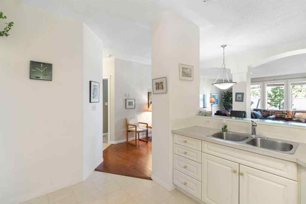 MLS® A2256650 - Unit #404 2422 Erlton Street SW in Erlton Calgary, Residential