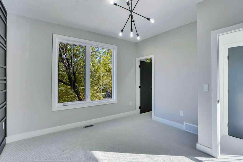 MLS® A2256651 - 1802 19 Avenue NW in Capitol Hill Calgary, Residential