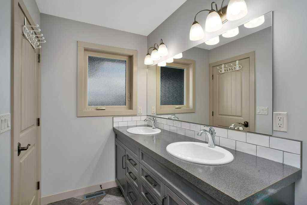MLS® A2256652 - 9 Sheep Close  in Shepherd Heights Lacombe, Residential