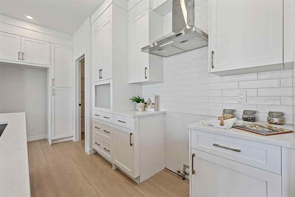 MLS® A2256654 - 618 Bayview Lane SW in Bayview Airdrie, Residential