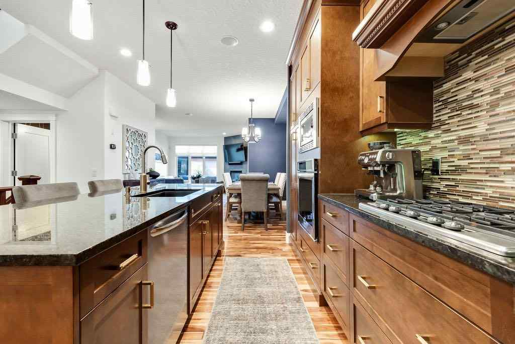MLS® A2256656 - 3015 26 Street SW in Killarney/Glengarry Calgary, Residential