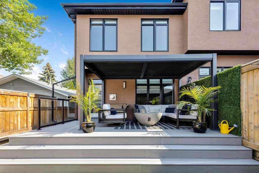 MLS® A2256656 - 3015 26 Street SW in Killarney/Glengarry Calgary, Residential