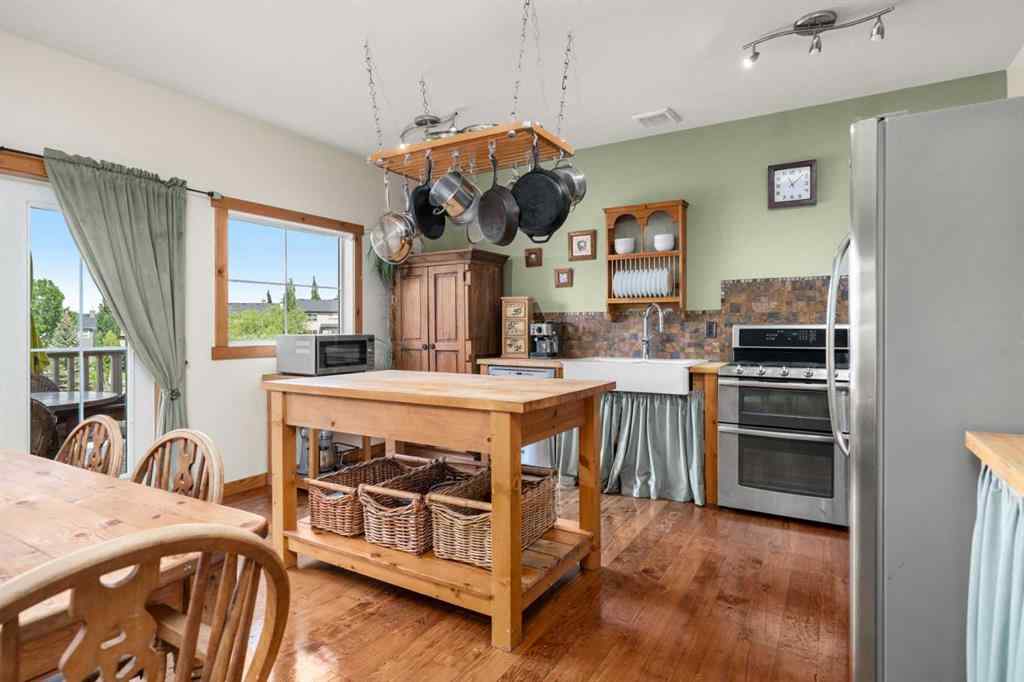 MLS® A2256658 - 122 Hidden Creek Heights NW in Hidden Valley Calgary, Residential