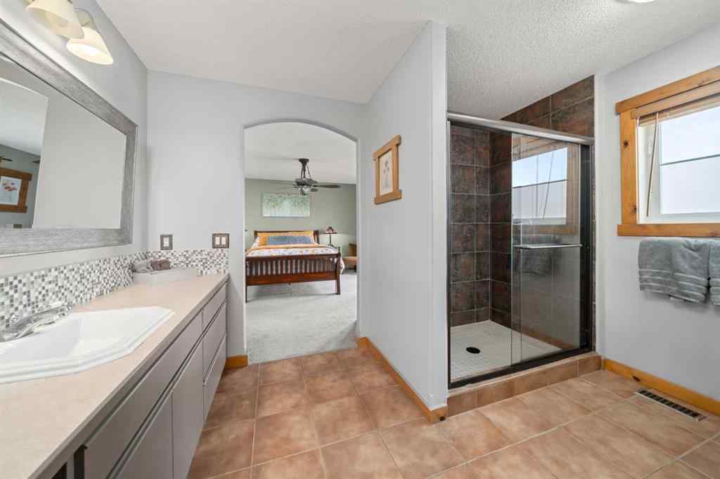 MLS® A2256658 - 122 Hidden Creek Heights NW in Hidden Valley Calgary, Residential