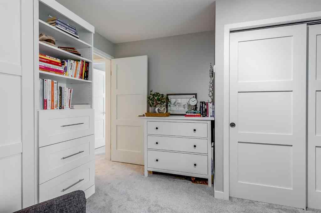 MLS® A2256659 - 24 Coachway Green SW in Coach Hill Calgary, Residential
