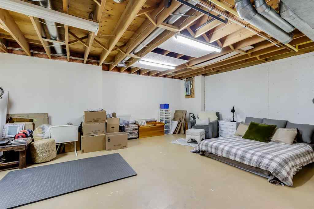 MLS® A2256659 - 24 Coachway Green SW in Coach Hill Calgary, Residential