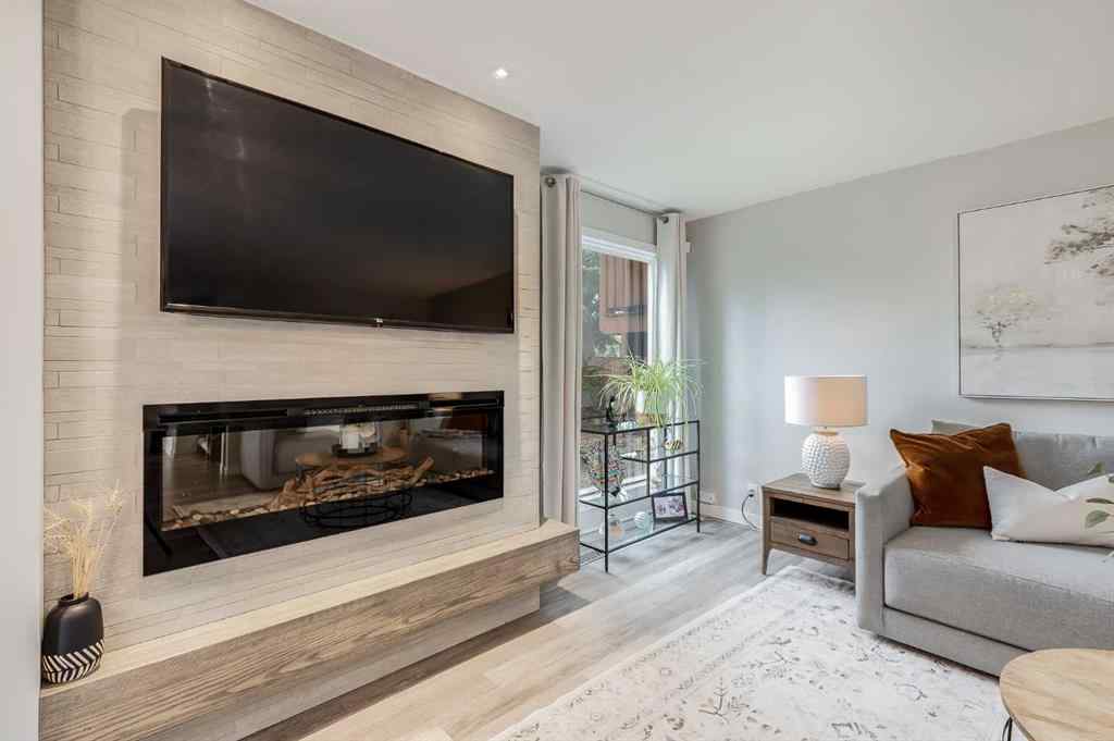 MLS® A2256659 - 24 Coachway Green SW in Coach Hill Calgary, Residential