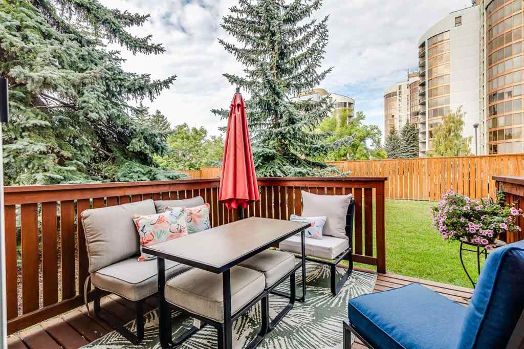 MLS® A2256659 - 24 Coachway Green SW in Coach Hill Calgary, Residential