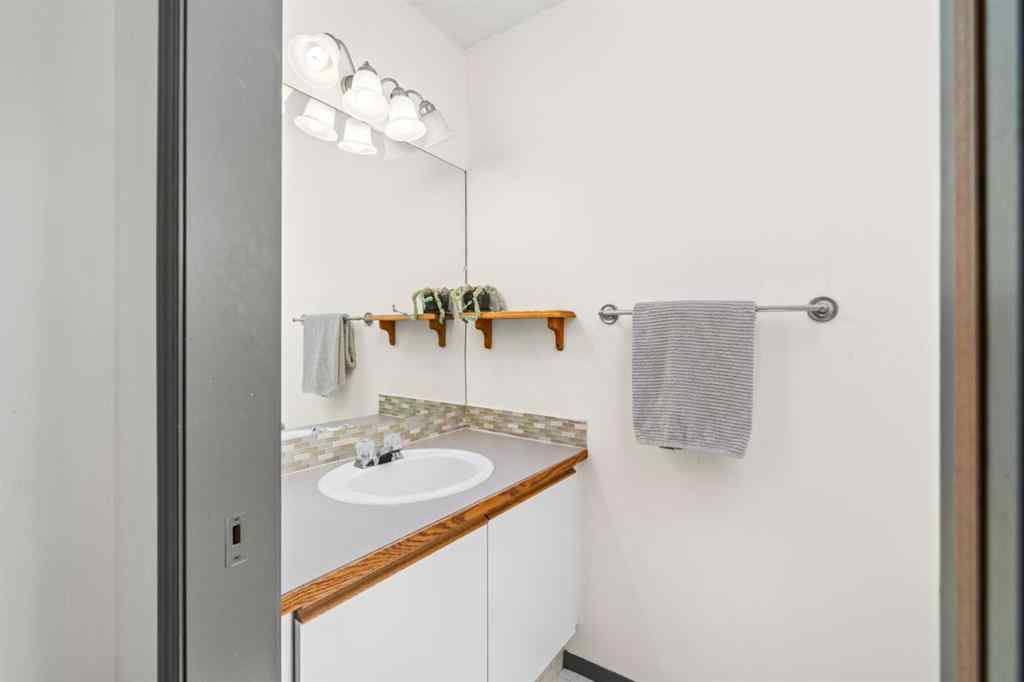 MLS® A2256670 - 10884 Hidden Valley Drive NW in Hidden Valley Calgary, Residential