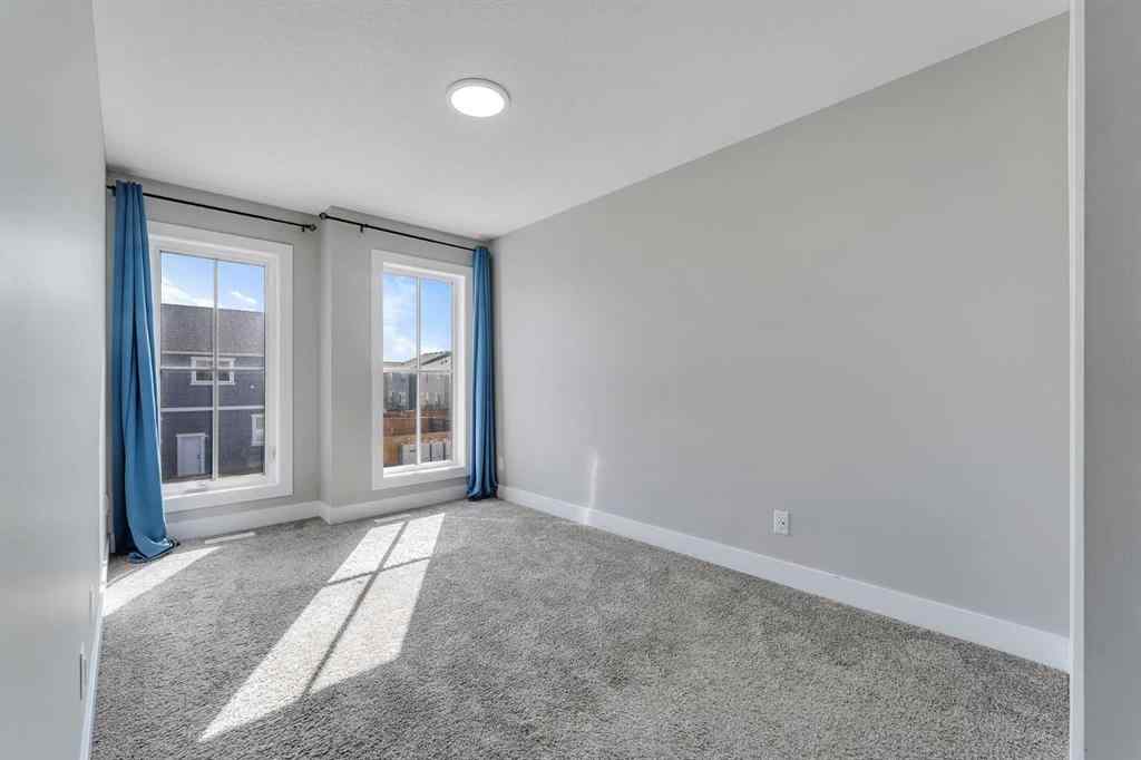 MLS® A2256671 - 1209 Chinook Gate Bay SW in Chinook Gate Airdrie, Residential