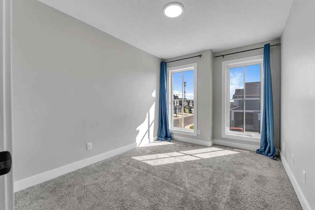 MLS® A2256671 - 1209 Chinook Gate Bay SW in Chinook Gate Airdrie, Residential