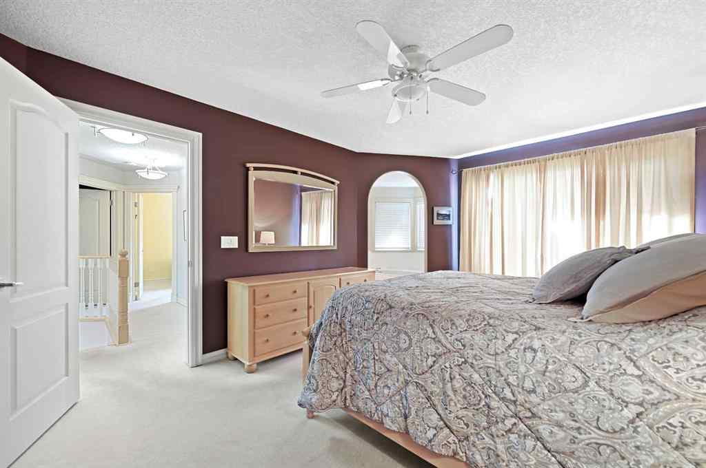 MLS® A2256672 - 41 Strathridge Crescent SW in Strathcona Park Calgary, Residential