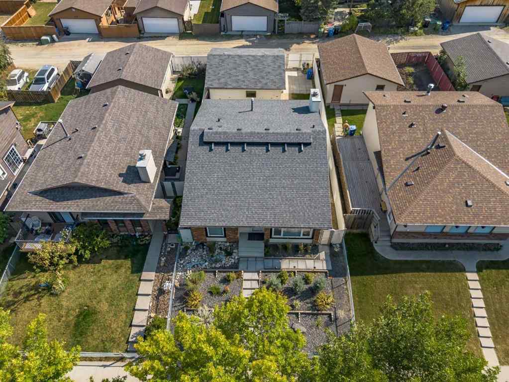 MLS® A2256673 - 128 Bermuda Drive NW in Beddington Heights Calgary, Residential