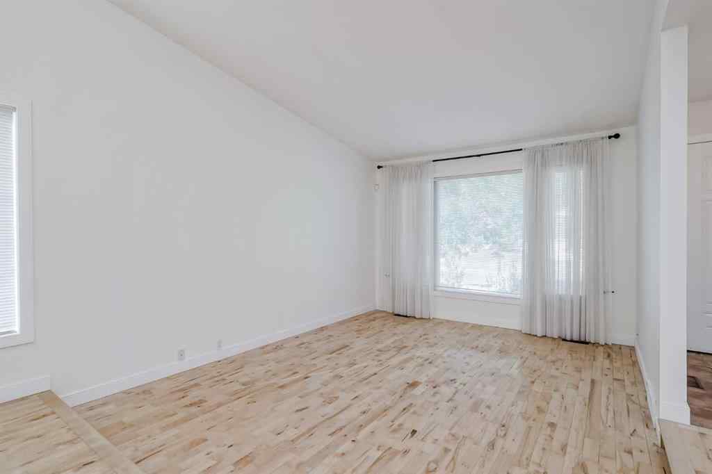 MLS® A2256673 - 128 Bermuda Drive NW in Beddington Heights Calgary, Residential