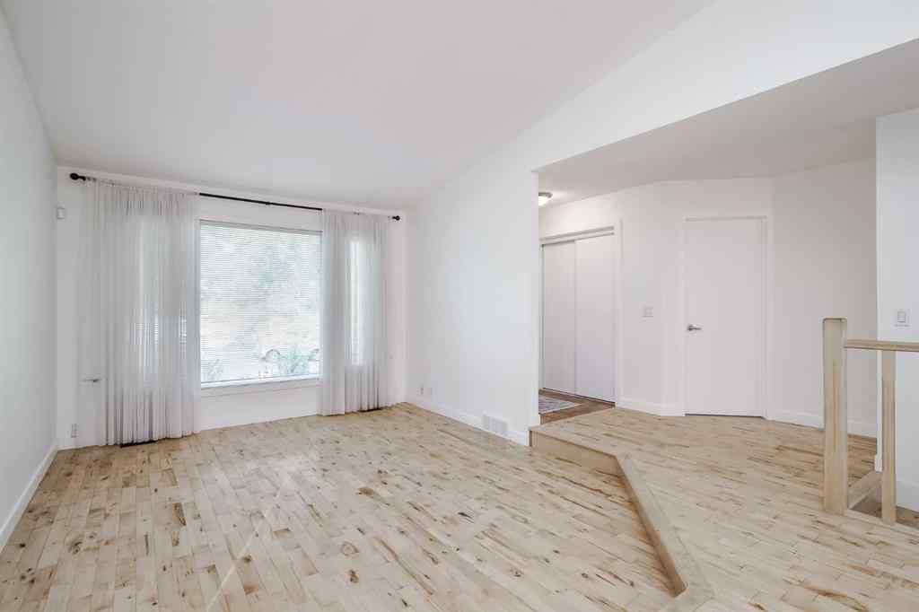 MLS® A2256673 - 128 Bermuda Drive NW in Beddington Heights Calgary, Residential