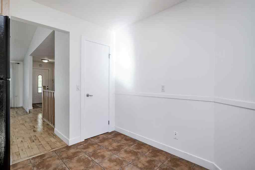 MLS® A2256673 - 128 Bermuda Drive NW in Beddington Heights Calgary, Residential