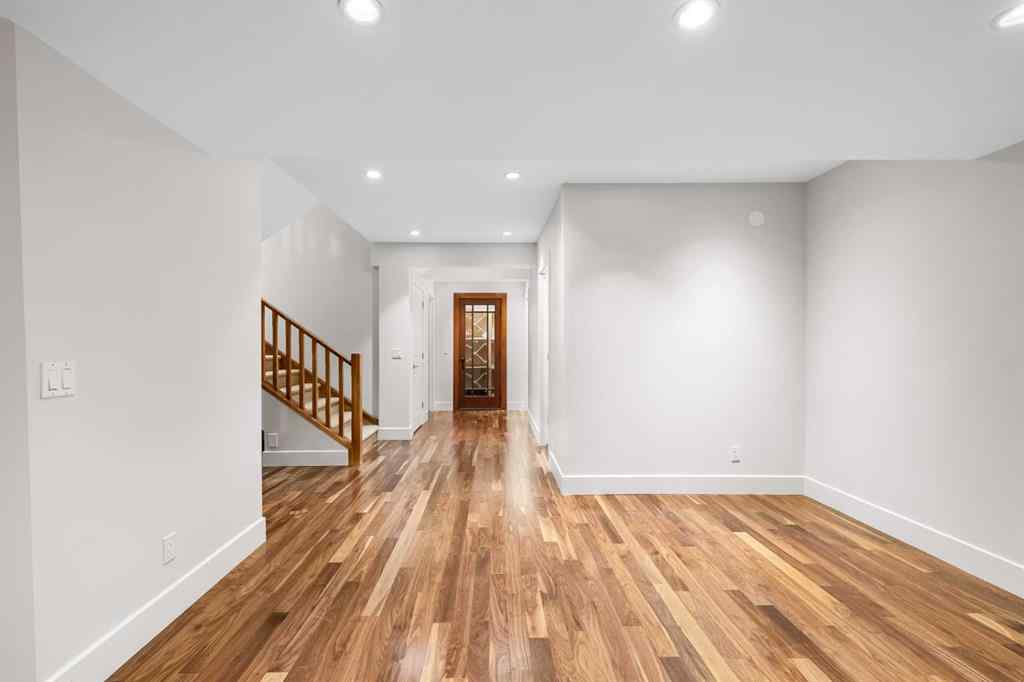 MLS® A2256675 - 2035 Bowness Road NW in West Hillhurst Calgary, Residential