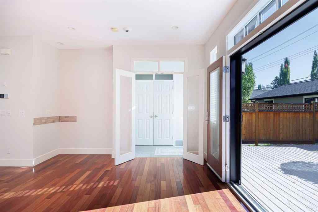 MLS® A2256675 - 2035 Bowness Road NW in West Hillhurst Calgary, Residential