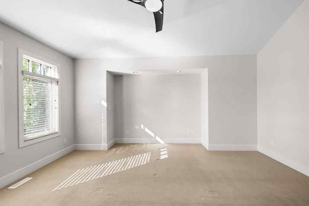 MLS® A2256675 - 2035 Bowness Road NW in West Hillhurst Calgary, Residential