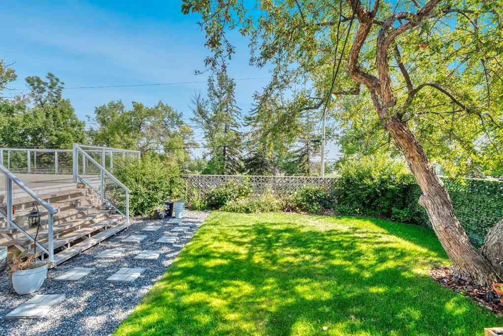 MLS® A2256678 - 80 Cardiff Drive NW in Cambrian Heights Calgary, Residential