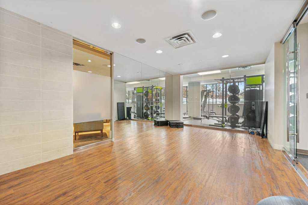 MLS® A2256681 - Unit #812 222 Riverfront Avenue SW in Chinatown Calgary, Residential