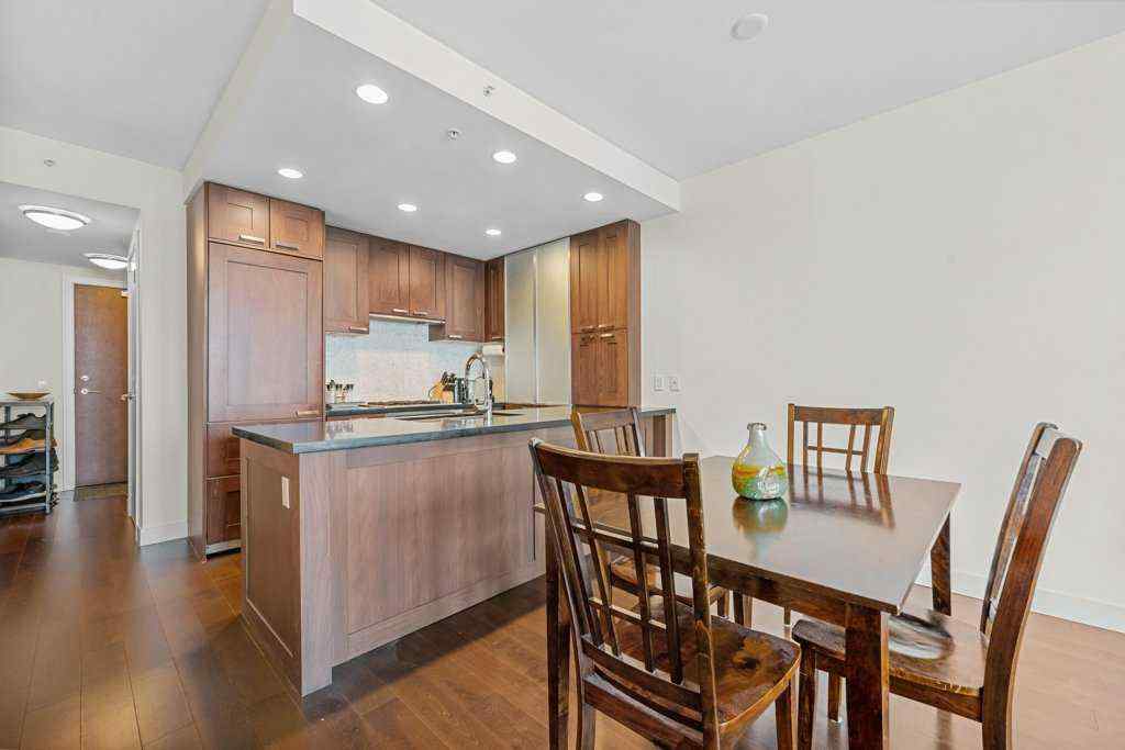MLS® A2256681 - Unit #812 222 Riverfront Avenue SW in Chinatown Calgary, Residential