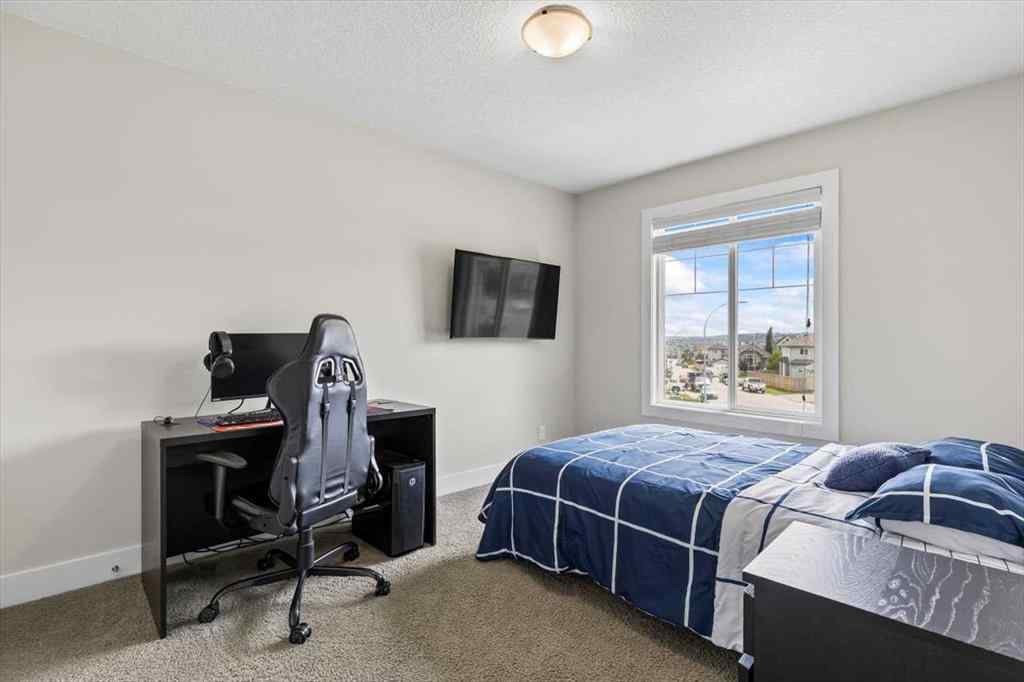 MLS® A2256682 - 292 Nolanfield Way NW in Nolan Hill Calgary, Residential