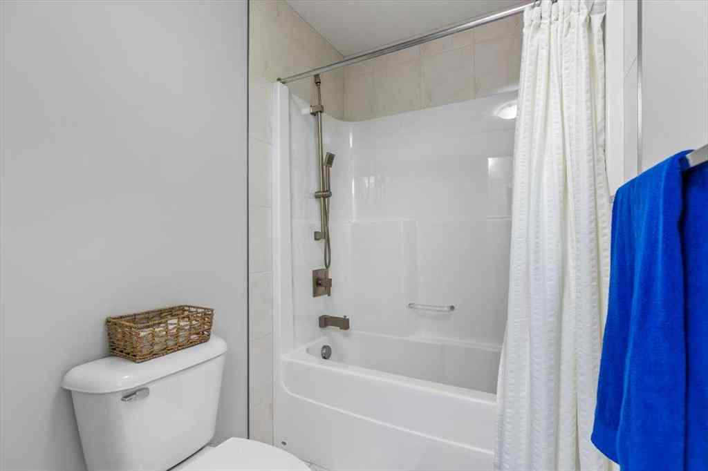 MLS® A2256682 - 292 Nolanfield Way NW in Nolan Hill Calgary, Residential
