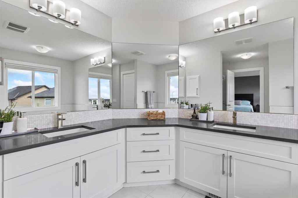 MLS® A2256682 - 292 Nolanfield Way NW in Nolan Hill Calgary, Residential