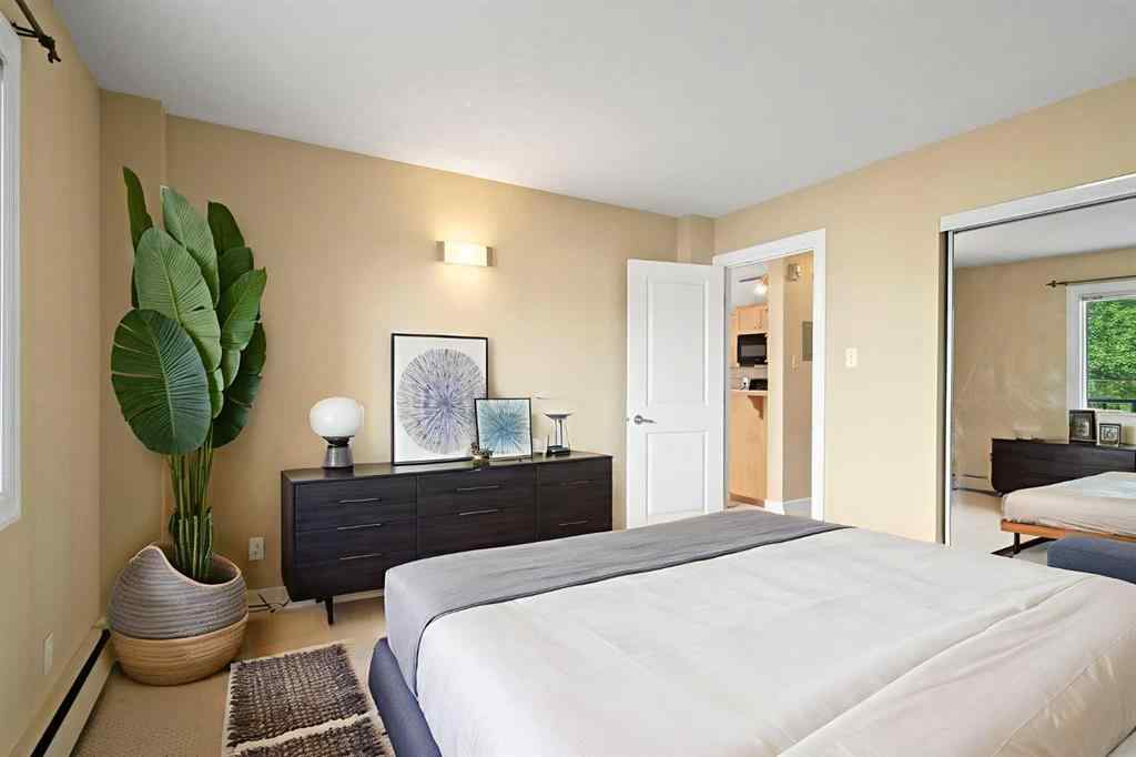 MLS® A2256685 - Unit #204 920 Royal Avenue SW in Lower Mount Royal Calgary, Residential