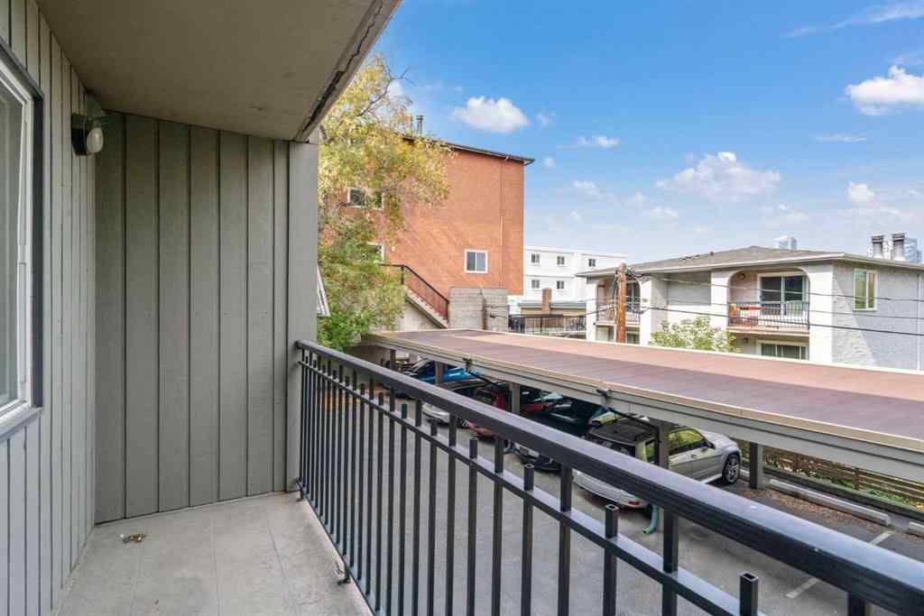 MLS® A2256685 - Unit #204 920 Royal Avenue SW in Lower Mount Royal Calgary, Residential