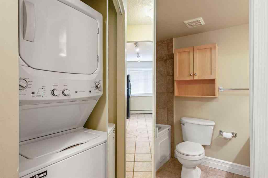 MLS® A2256685 - Unit #204 920 Royal Avenue SW in Lower Mount Royal Calgary, Residential