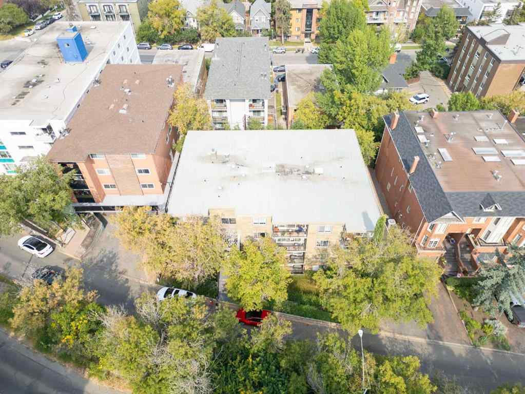 MLS® A2256685 - Unit #204 920 Royal Avenue SW in Lower Mount Royal Calgary, Residential