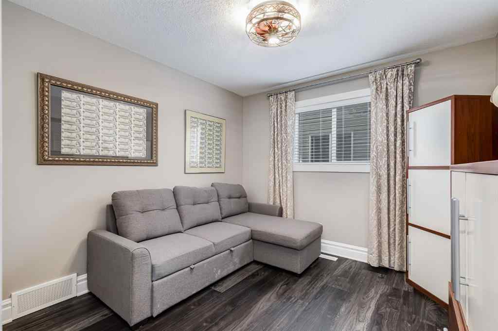 MLS® A2256687 - 278 Legacy View SE in Legacy Calgary, Residential
